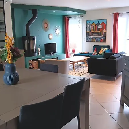 Villa Pape Clement, Maison Avec Piscine. Pessac