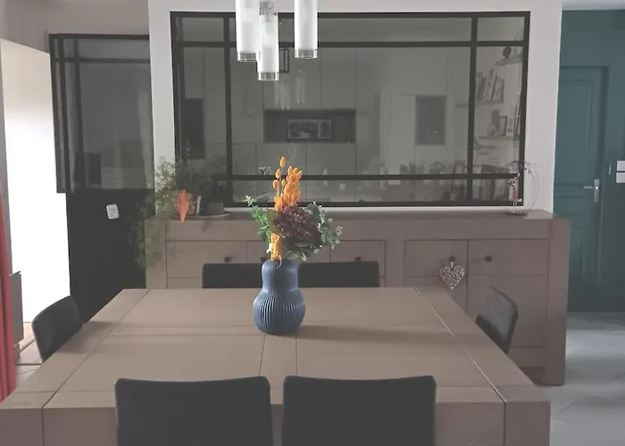 Pape Clement, Maison Avec Piscine.